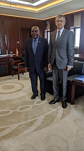 Ambassadeur de la Russie au Burundi V. Mikhaylov en audience par le Deuxième Vice-Président du Burundi J. Butore